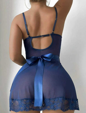 Camisola transparente com calcinha