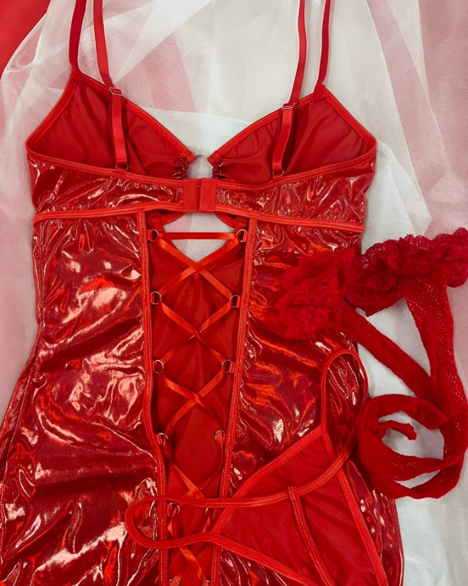 Camisola com meias e calcinha